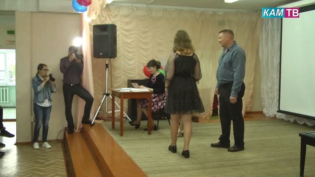 37 музыкантов и 19 художников закончили программу обучения в ДШИ смотреть онлайн