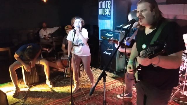Vova Zion в More Music Club смотреть онлайн