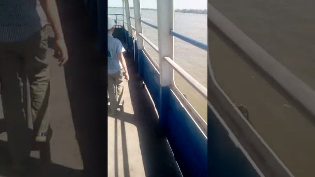 Прогулка на теплоходе по реке Обь. Город Барнаул смотреть онлайн