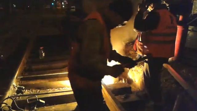 Сварка рельсов на Нагатинской