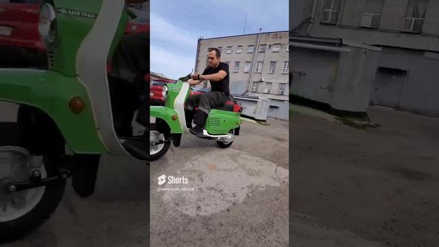 Разгон быстрее теслы!))) Вятка электрон #ретроцикл #jawa #реставрациямотоцикла смотреть онлайн