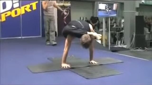 YOGA Studio of Andre Sidersky, YOGA 23 Y23, go!sport 2008, Kiev, Ukraine смотреть онлайн