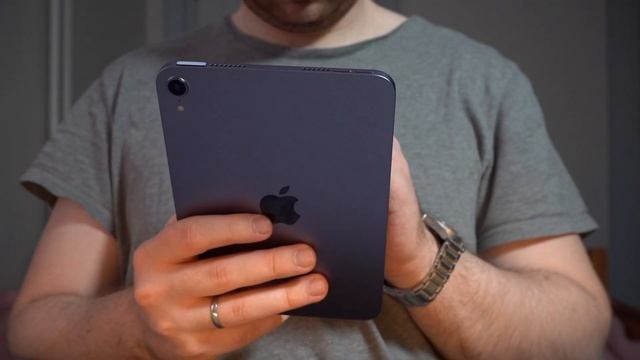 Why You Should Still Buy iPad Mini 6 In 2023! смотреть онлайн
