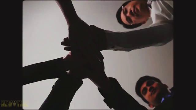 Только ОН ЗНАЕТ как ЛЕГКО получать ДЕНЬГИ! смотреть онлайн