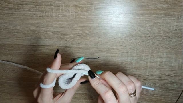 ЗАЙКА В ПЛАТЬЕ ЧАСТЬ 3 (УШКИ) АМИГУРУМИ ИГРУШКИ КРЮЧКОМ ИЗ ПЛЮШЕВОЙ ПРЯЖИ AMIGURUMI KNITTING SCHEME смотреть онлайн