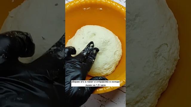 Пироги с кабачком и луком