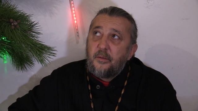 Как причащаются люди с ВИЧ ? Священник Игорь Сильченков. смотреть онлайн