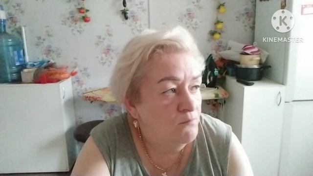Залезла на крышу. смотреть онлайн