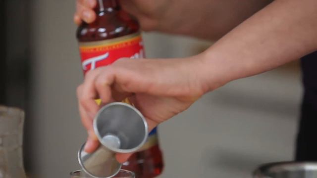 Lipton Iced Tea | The Jamaican смотреть онлайн