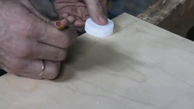 Пряничный человечек из фанеры смотреть онлайн