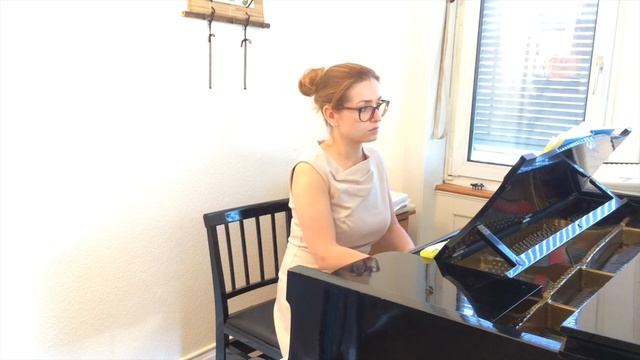 Un' aura amorosa - Ferrando - Mozart - Accompaniment смотреть онлайн