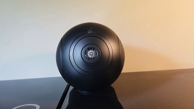 Devialet Phantom 1 - Vocal sound test! смотреть онлайн