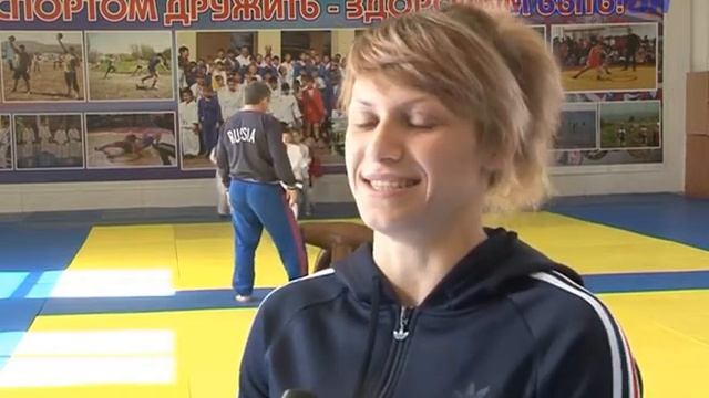 Спортсменка из Крымска выступит на чемпионате Европы по самбо. смотреть онлайн