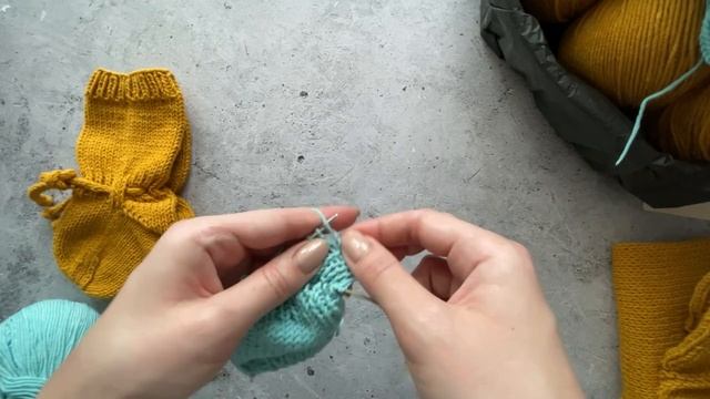 НОСОЧКИ - ГОЛЬФЫ СПИЦАМИ. МАСТЕР - КЛАСС. ВЯЗАНИЕ. смотреть онлайн