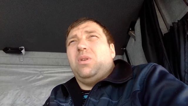 Техника вся засратая страшно смотреть / Проблемы с землёй смотреть онлайн