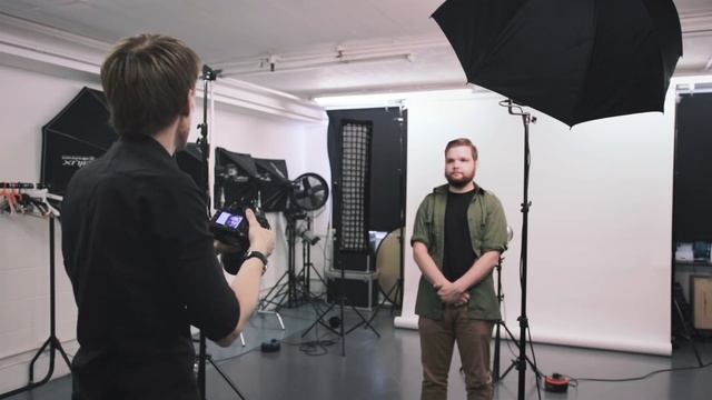 How To Shoot Corporate Headshot Photography