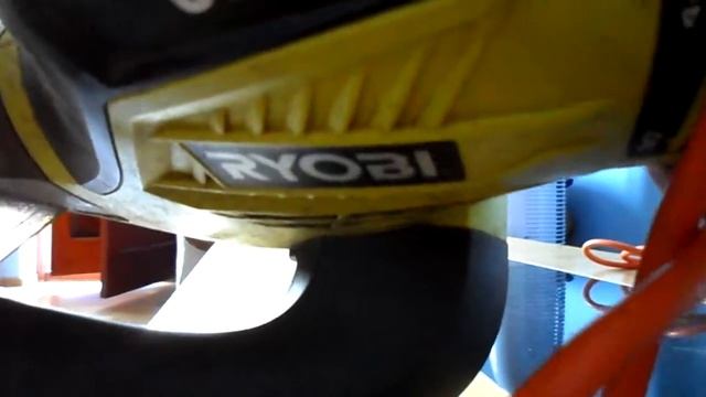 Nożyce Ryobi 600W смотреть онлайн