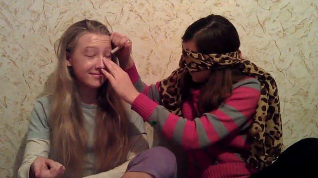 Макияж с закрытыми глазами. Как меня красила Alia Vinter смотрите у нее на канале) смотреть онлайн