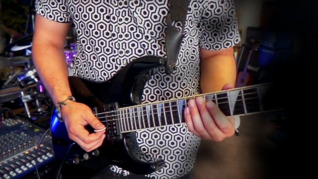 How To Play Greenroom - I Don't Deserve You (Guitar Parts) смотреть онлайн