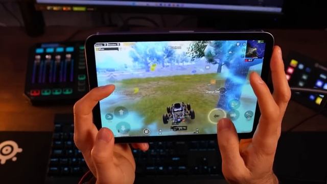 NEW iPad 5 Fingers Handcam | PUBG MOBILE смотреть онлайн