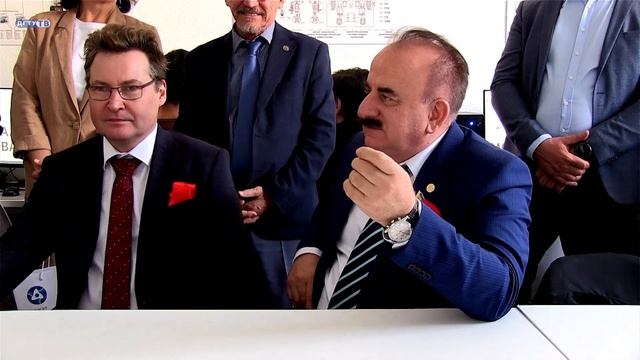 Открытие в ДГТУ школы моделирования «ДЖЭТ» смотреть онлайн