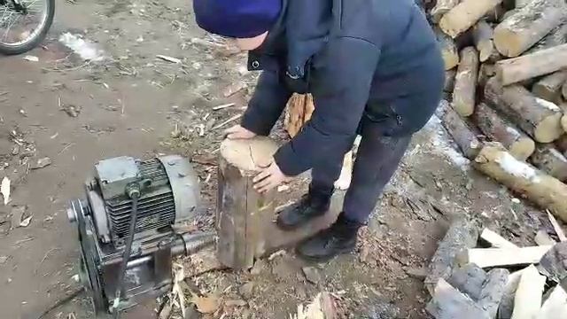 Наш дровокол. смотреть онлайн