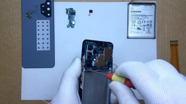 Как разобрать, как поменять дисплей на телефоне Samsung Galaxy A32 SM-A325F