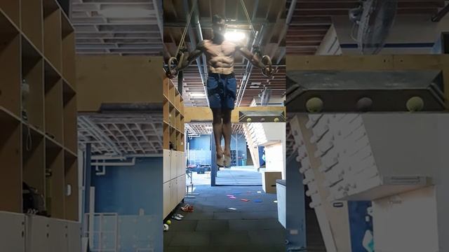 Musle up - Крест на кольцах - элемент смотреть онлайн