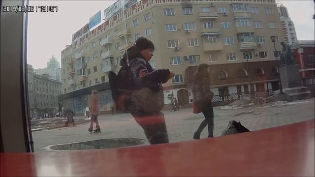 ПИРУЭТЫ НА БРУСЧАТКЕ смотреть онлайн