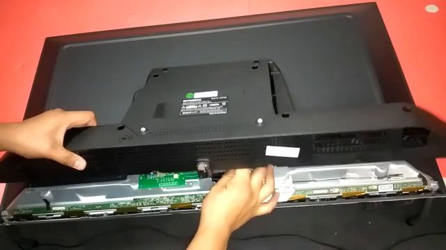 How to DIY replace the mainboard of Skyworth 40TB7050 or 40TB7000? смотреть онлайн