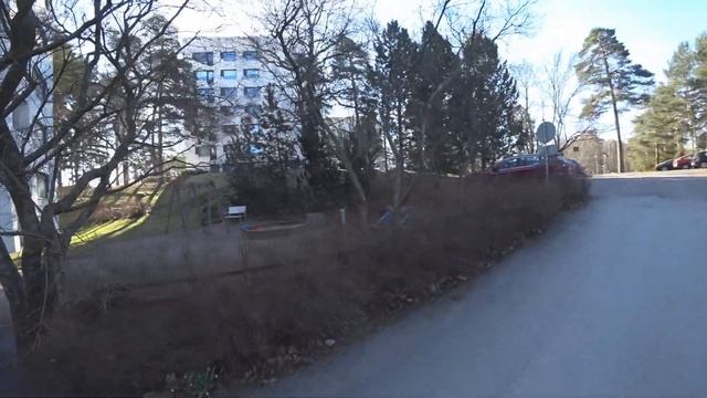 По Финляндии на электросамокате, Angry Birds, Keilaniemi смотреть онлайн