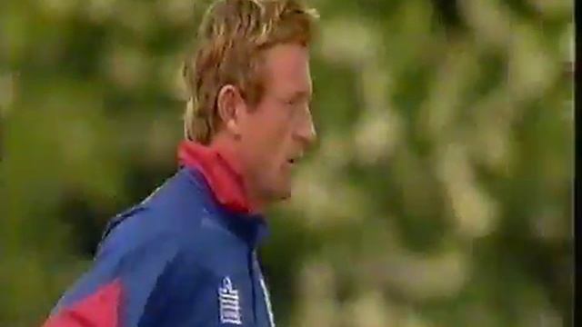 Marcus Trescothick 113 vs Ireland 2006 смотреть онлайн