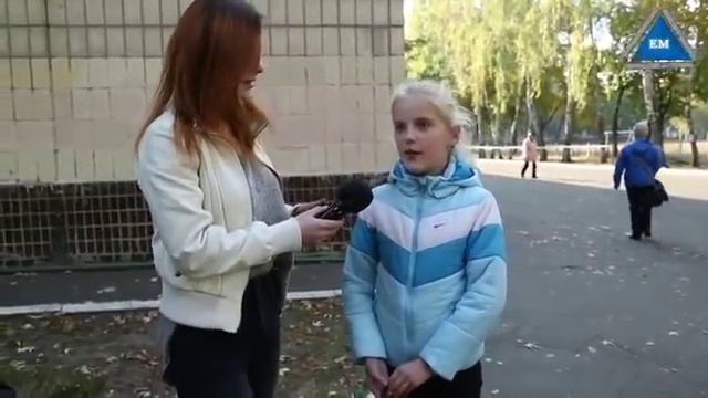 Как стать самой популярной девушкой в школе - Вика Клубника Девушки Мотора смотреть онлайн