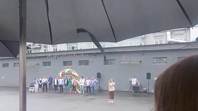 С днём торговли Реми поздравляет своих сотрудников.Владивосток. смотреть онлайн