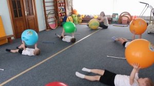 Мастер-класс "Упражнения с фитболом для детей старшего дошкольного возраста"