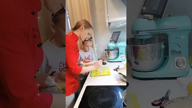 Печенье Мадлен с чаем матча смотреть онлайн