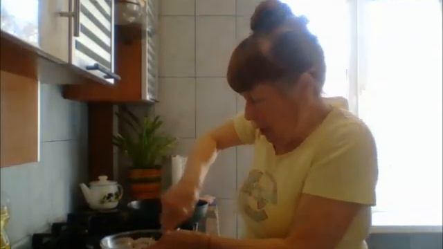 СЫРНИКИ ВКУСНЫЙ И ПРОСТОЙ РЕЦЕПТ смотреть онлайн