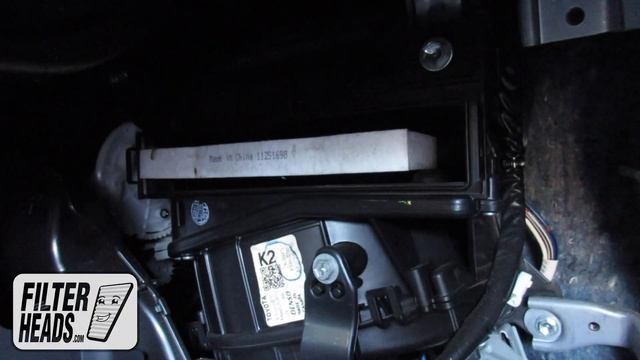 How to Replace Cabin Air Filter 2009 Toyota Corolla смотреть онлайн