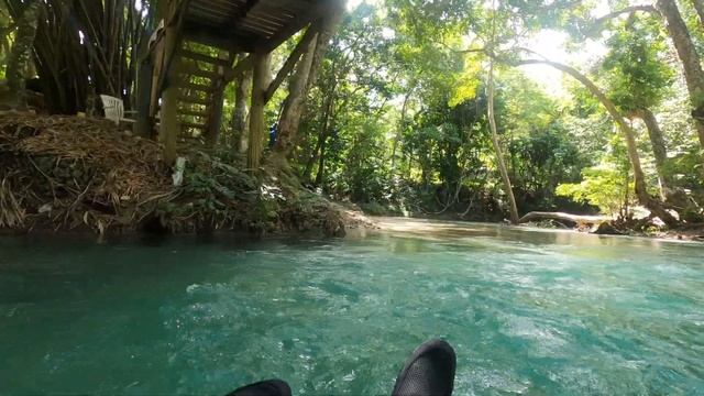 ROYAL DECAMERON CLUB CARIBBEAN RUNAWAY BAY pt3 Calypso tubing смотреть онлайн