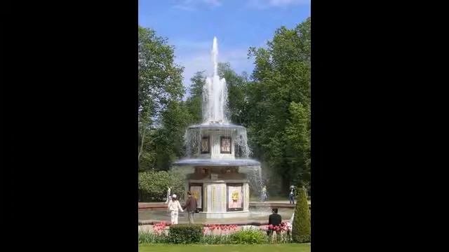 фонтаны ПЕТЕРГОФА смотреть онлайн