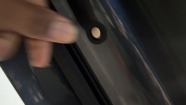 Illuminated Door Sills for Tesla Model 3 / Y смотреть онлайн