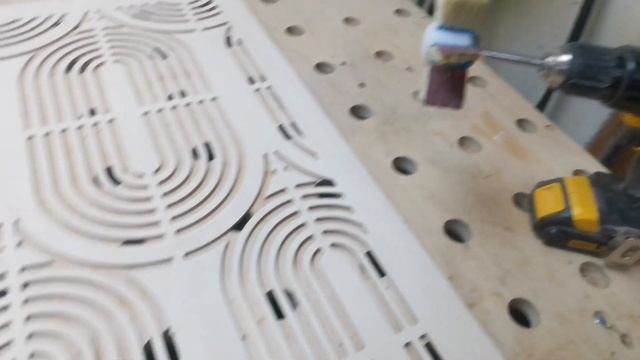 Чпу. Изготовление решёток радиатора.(экран) смотреть онлайн