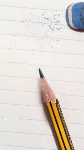 Zooming into a pencil ✏️ #shorts смотреть онлайн