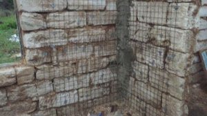 Отходит стена в доме, как ее закрепить?