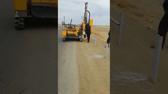 Устройство барьерного ограждения. Дата 20.12.2020 г. смотреть онлайн