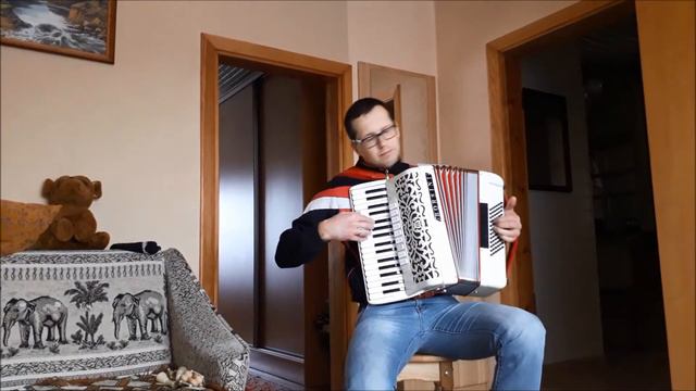 Autumn leaves accordion - akordeon смотреть онлайн