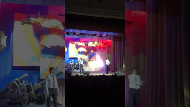 Там за облаками. Хорошо поют смотреть онлайн