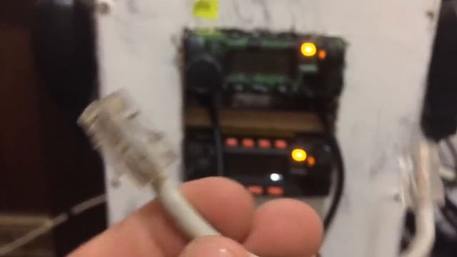 QTY KT8900 UHF/VHF Repeater System