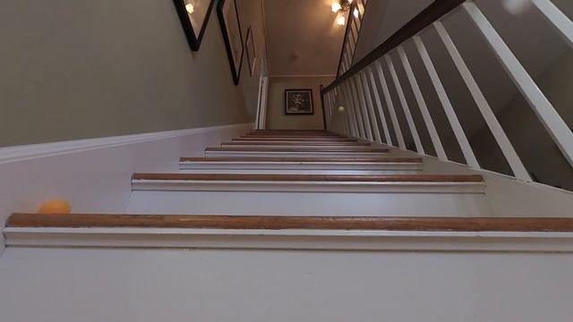 3D Stairway Pong - VR180 смотреть онлайн