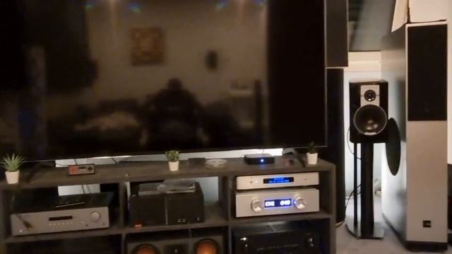 Dali Epicon 2 Soundtest (No Subwoofer) смотреть онлайн